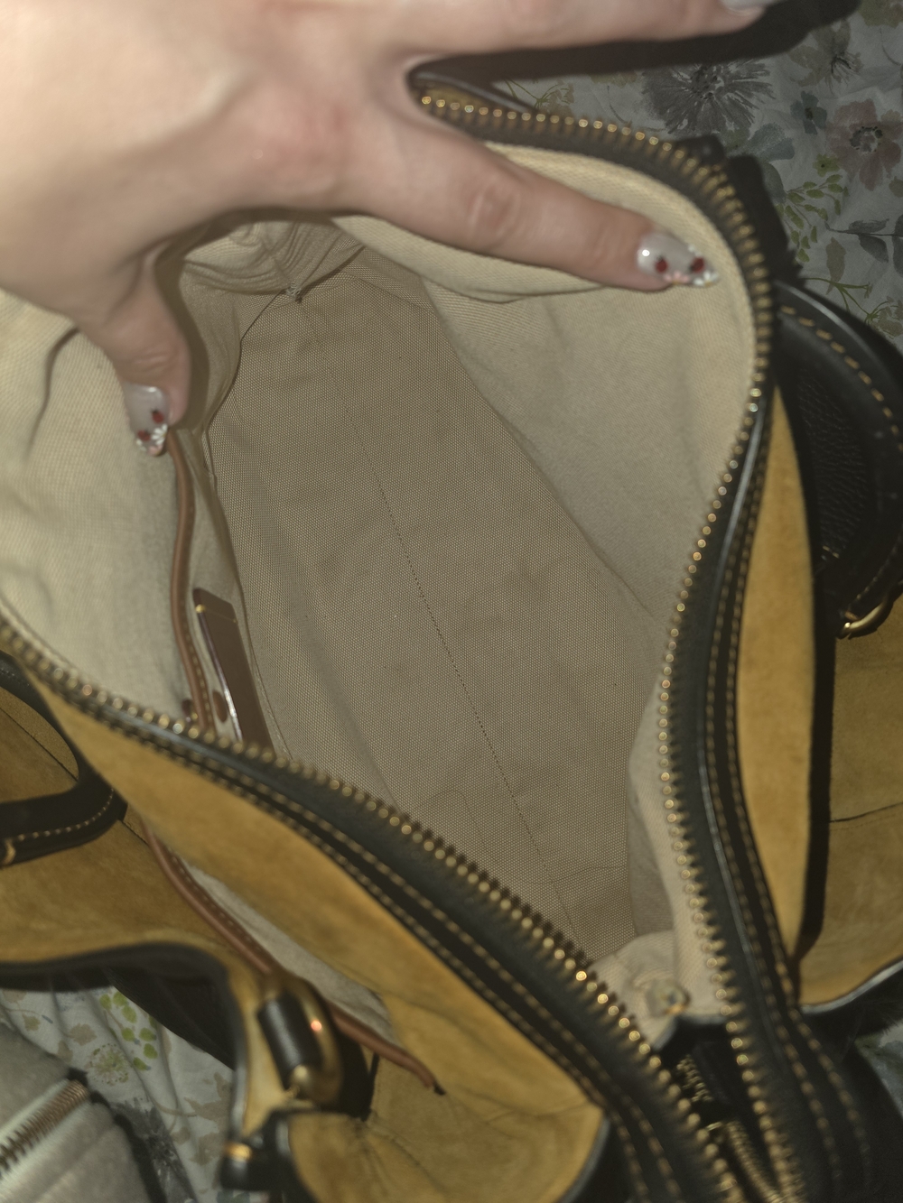 Coach Rogue 39 Pebble Leather Bag - Picture 4 of 13